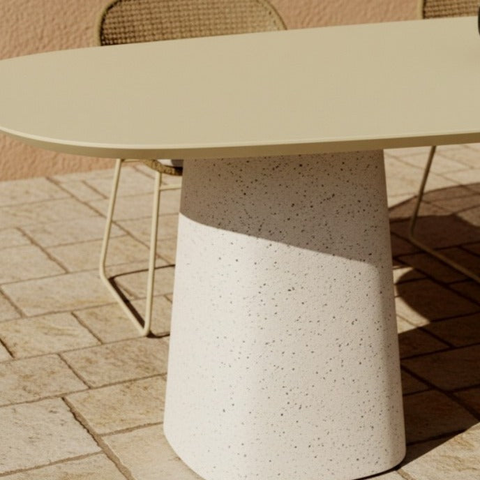 Table à manger BELUGIA